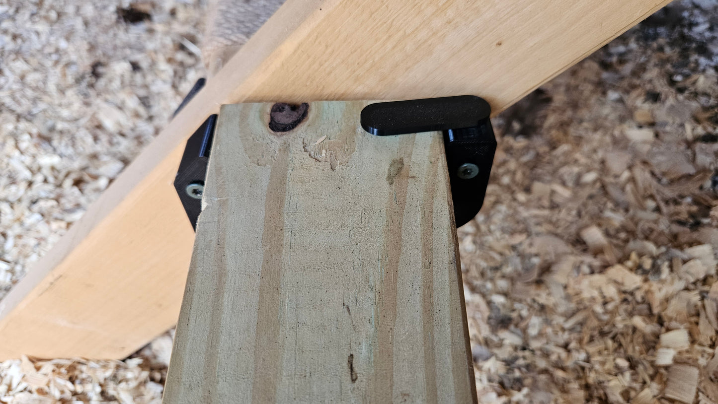 Heavy Duty Chicken or Turkey Roost Bar Bracket
